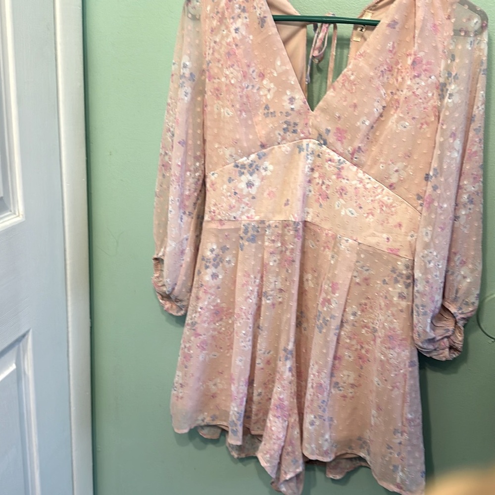 Adorable Romper (New W/O tags)
